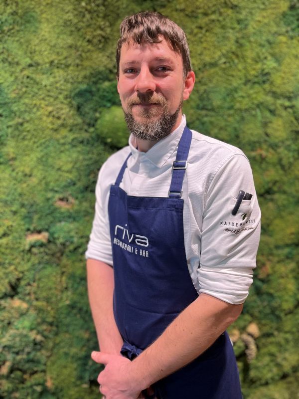 Christian Kirstein, Chef de Partie im Restaurant RIVA. Hotel Kaisergarten Deidesheim/ Pfalz.